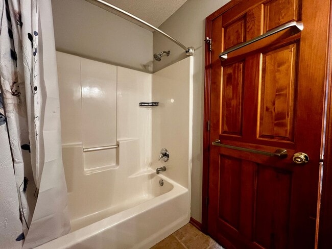 Building Photo - Home for Rent by Capital Property Management