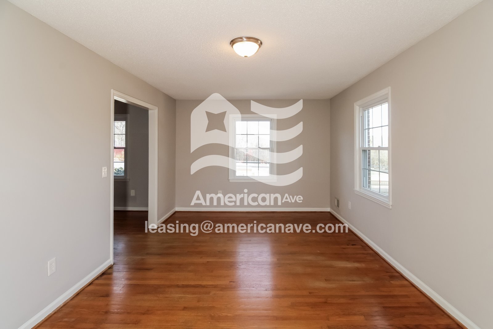 Building Photo - 1807 Holly Hill Dr