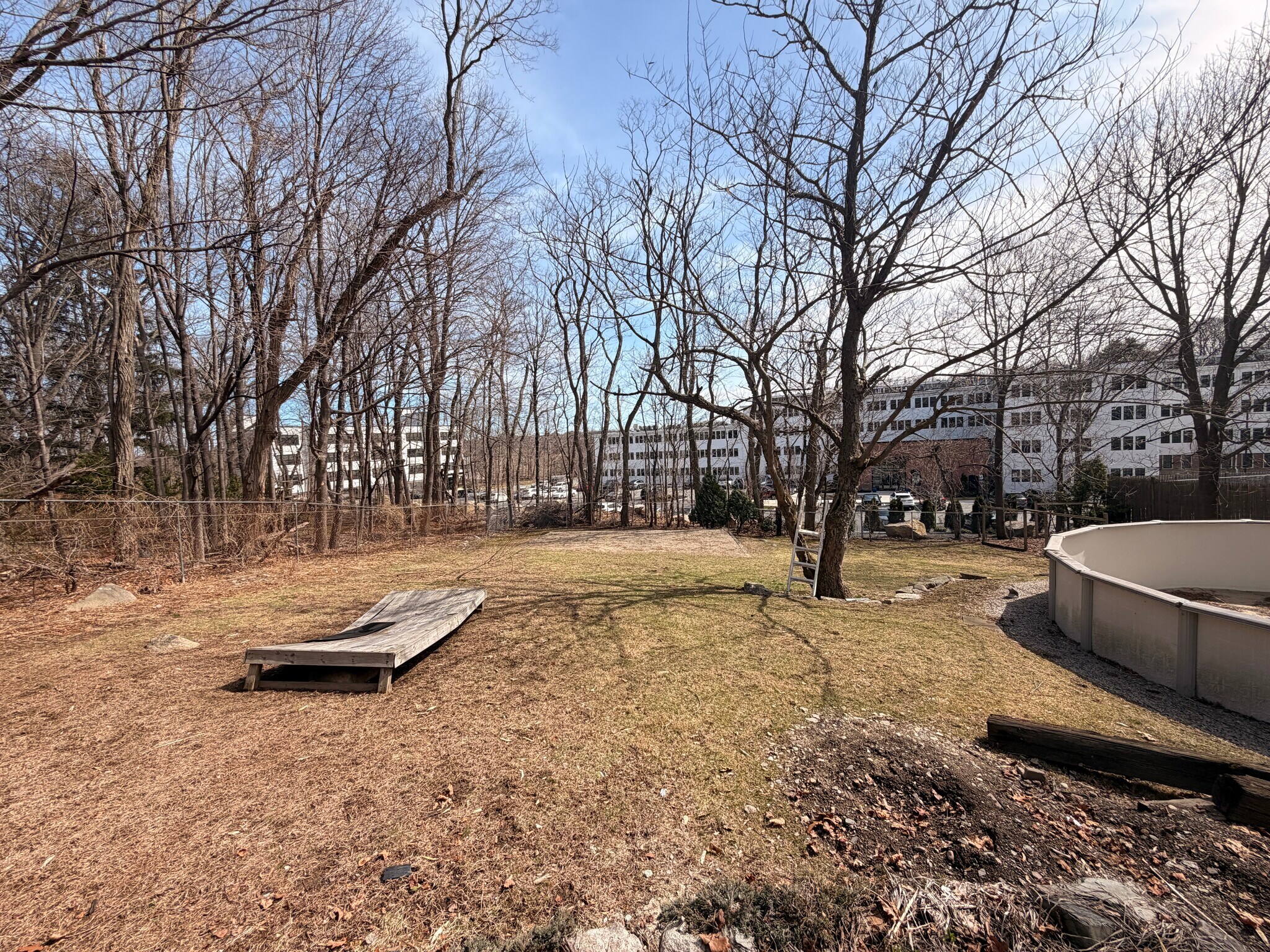 Building Photo - 532 East St