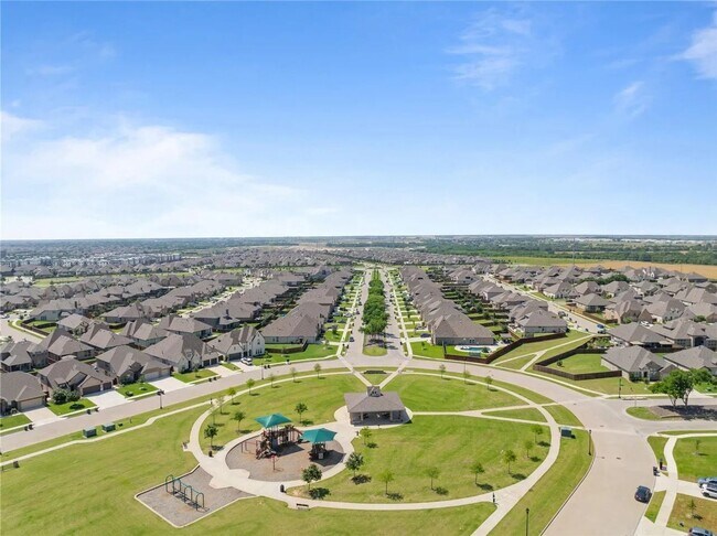 Building Photo - 12405 Iveson Dr
