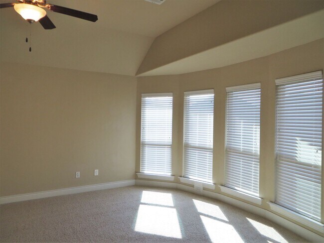 Building Photo - 3 Bedroom 2 Bathroom Siena Round Rock Home