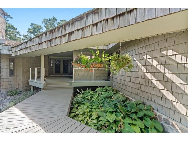 Building Photo - 3942 Enchanted Ln