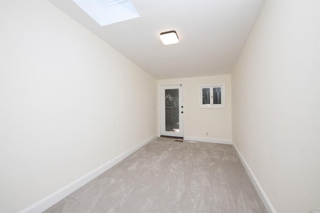 Building Photo - 166 Bella Vista Ave