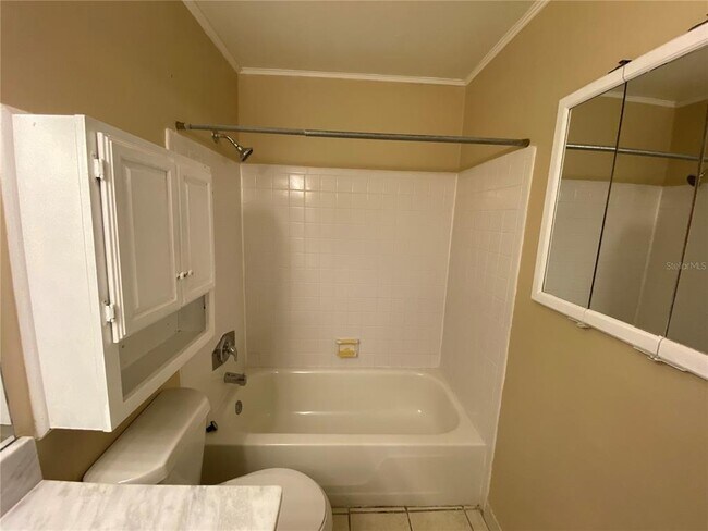 Building Photo - 8602 Huron Ct