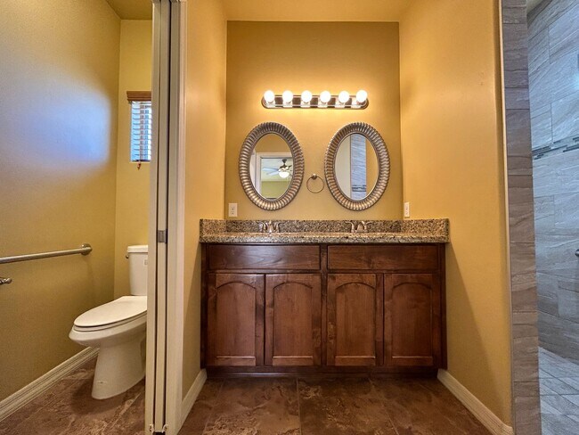 Building Photo - Beautiful Southwestern-Style Home in El Rancho Encantado