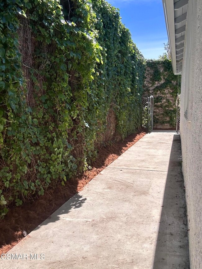 Building Photo - 4484 Apricot Rd
