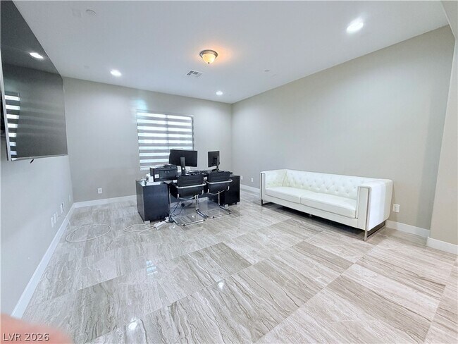 Building Photo - 56 Olympia Chase Dr