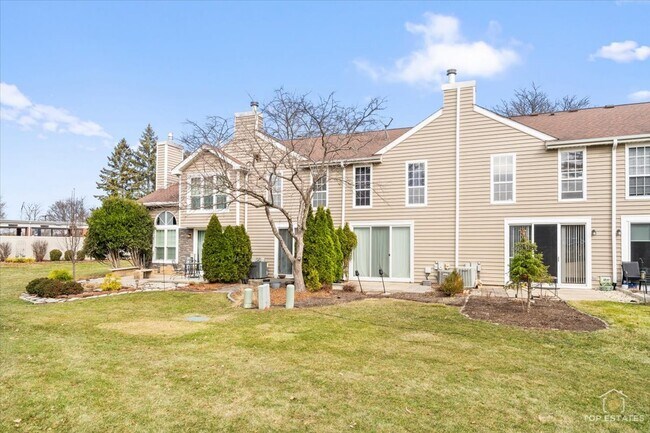 Building Photo - 1260 Cranbrook Dr