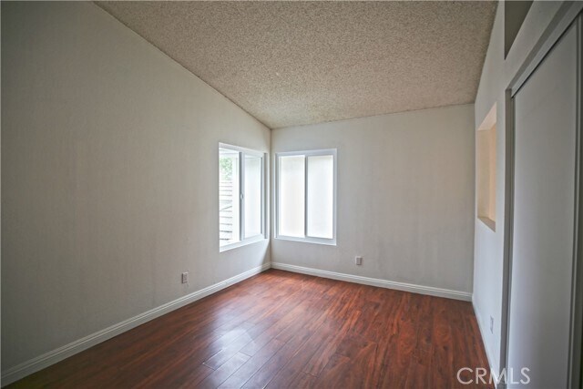 Building Photo - 3211 Armsley Dr