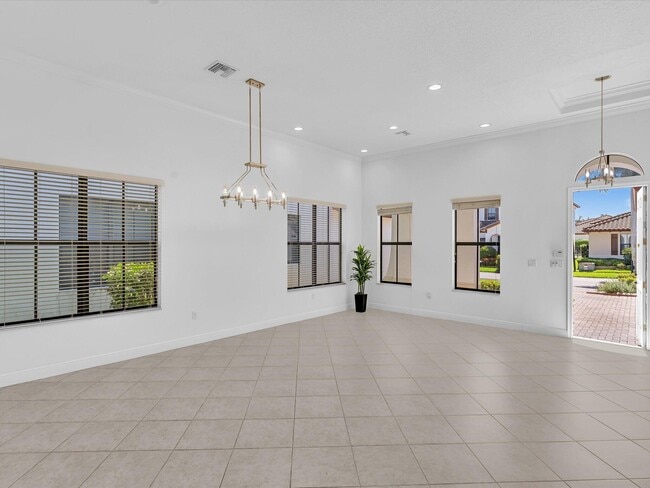 Building Photo - 2680 NW 84th Way