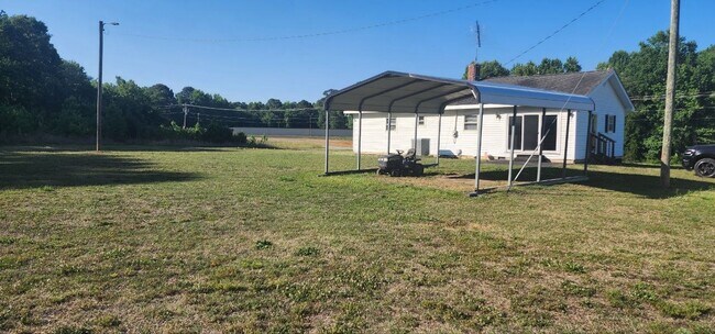 Building Photo - 13037 NC-96