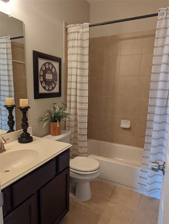 Building Photo - 10718 Wall Fern Way