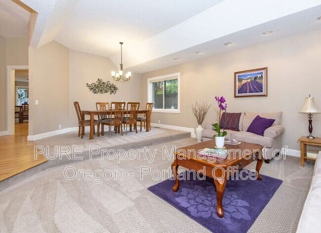 Building Photo - 13978 Westcott Ct
