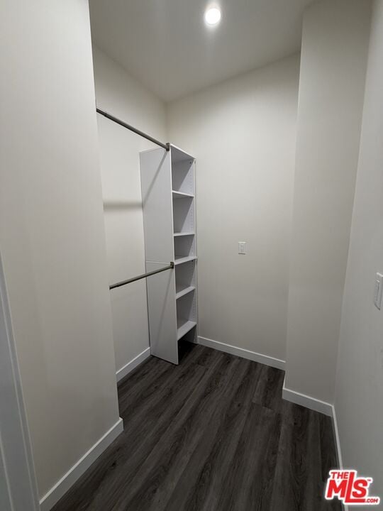 Building Photo - 6245 McLaren Ave