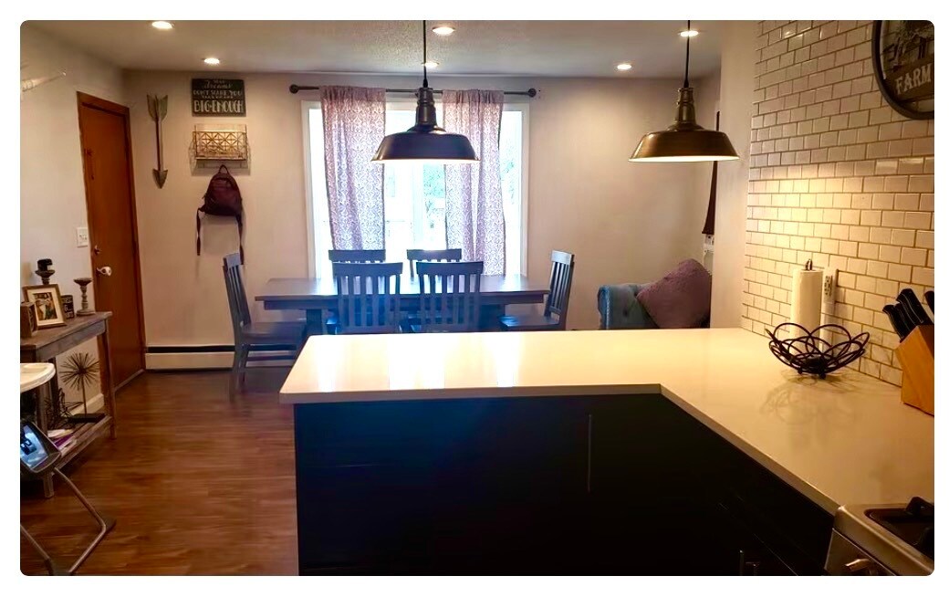 Building Photo - 126 Prentice Ave