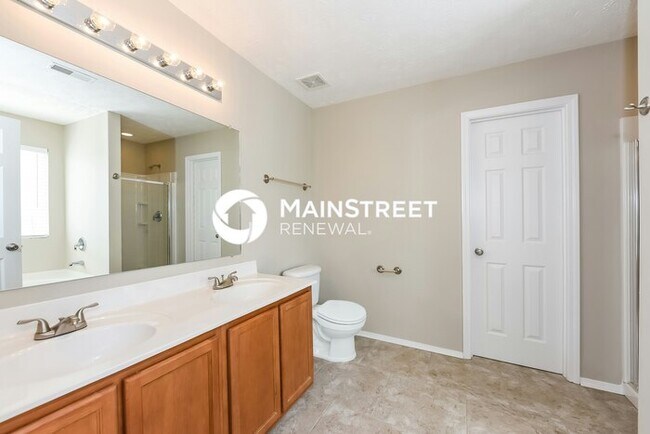 Building Photo - 3 Bedroom Pet-Friendly Home in Mount Julie...