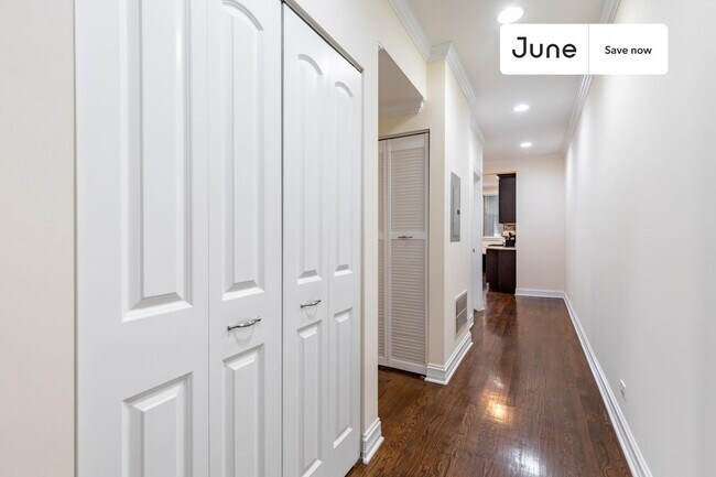 Building Photo - 3743 N Albany Ave