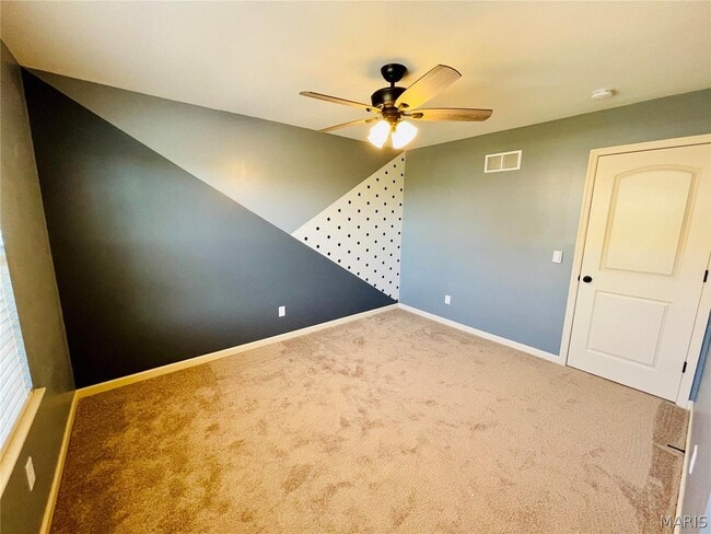 Building Photo - 1136 Welsh Dr