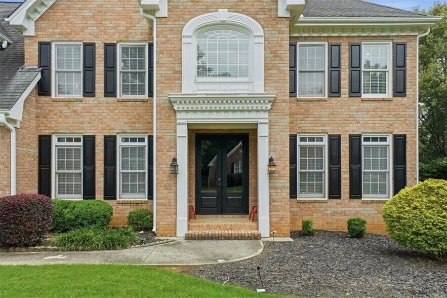 Building Photo - 2785 Shoemaker Ln