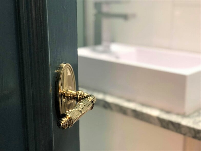 Building Photo - 88 Charles St