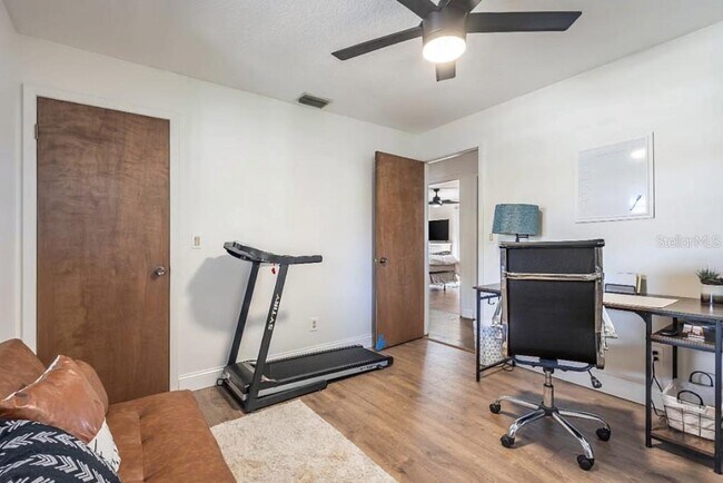 Building Photo - 3002 Evensong Ct