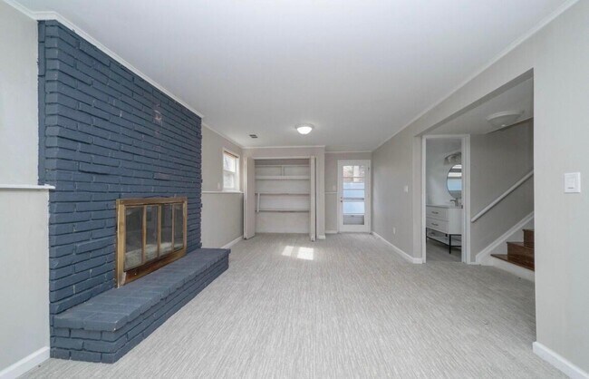 Building Photo - 3212 Lockridge Dr