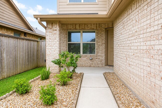 Building Photo - 4118 Saw Mill Peak Ln