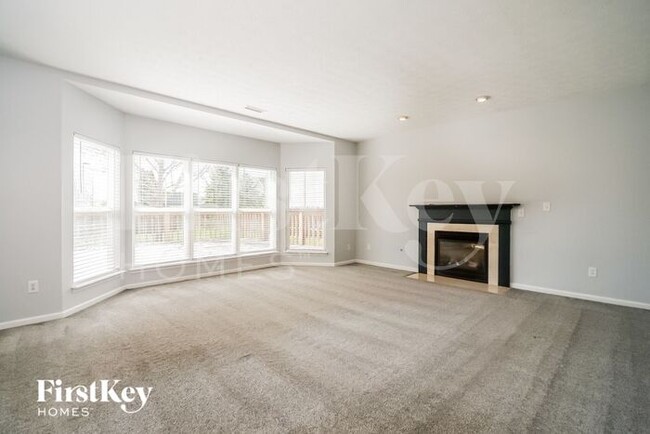 Building Photo - 17713 Oak Edge Cir