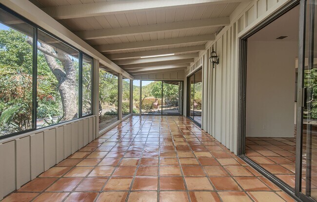 Building Photo - 3 Bedroom Ranch-Style Home on Avocado Grove Property in South Morro Hills