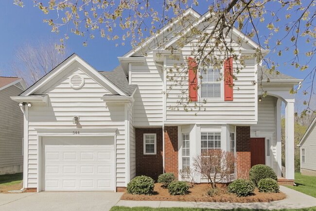 Building Photo - 544 Carlisle Dr