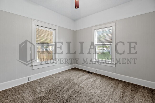 Building Photo - 232 S Sedgwick St
