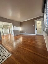 Building Photo - 3342 Bookman Ave