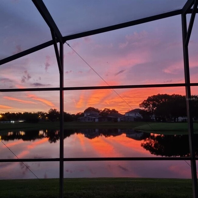 Building Photo - 748 Stonewyk Way