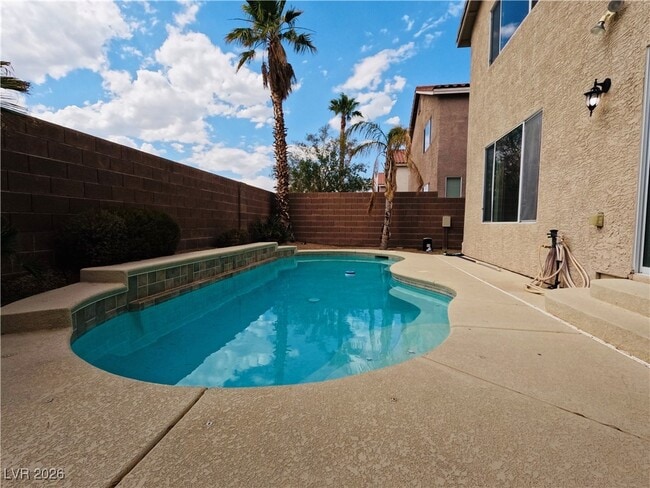 Building Photo - 5843 Noble Stand St