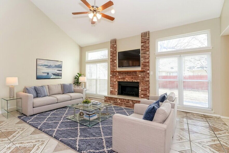 Building Photo - 2729 Forest Creek Dr