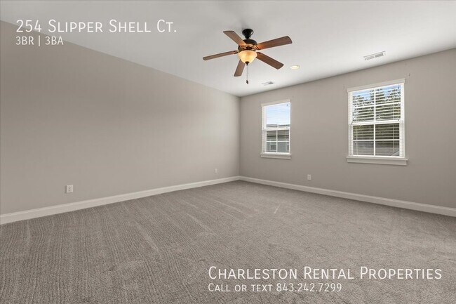 Building Photo - 254 Slipper Shell Ct