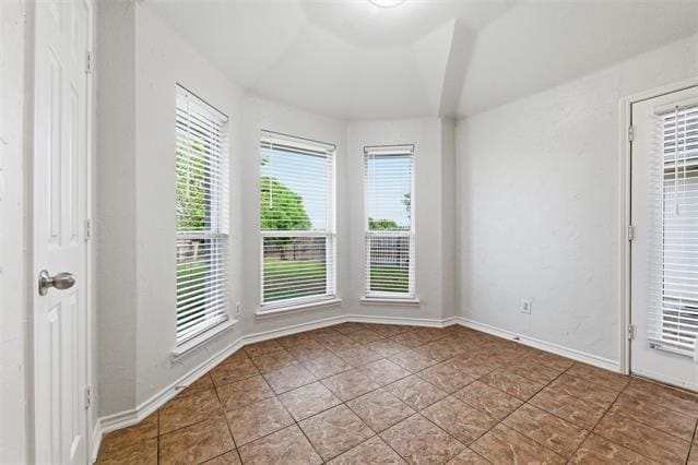 Building Photo - 1720 Avonlea Dr