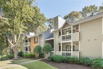 Building Photo - 103 Warm Springs Cir