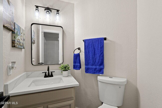 Building Photo - 3121 Tierra Paola Ln