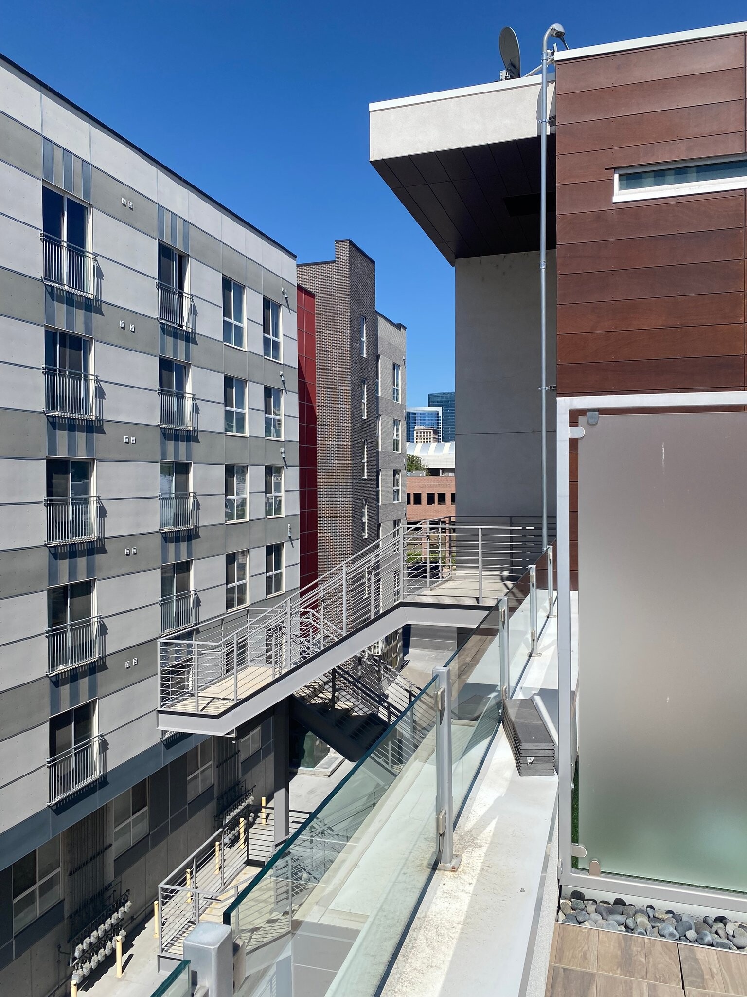 Building Photo - 316 W 200 S
