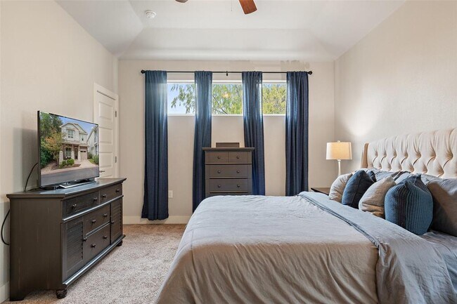 Building Photo - 12214 Cottage Promenade Ct