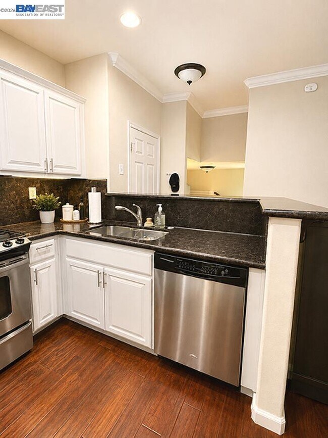 Building Photo - 3420 Finnian Way
