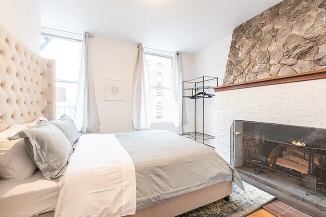 Building Photo - 451 9th Ave