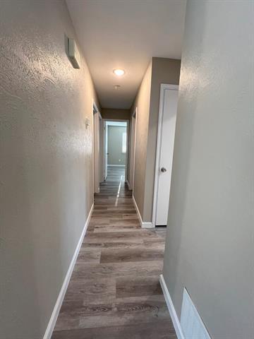 Building Photo - 1741 Clarendon Dr