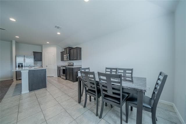 Building Photo - 10406 Ft Cibolo Trl