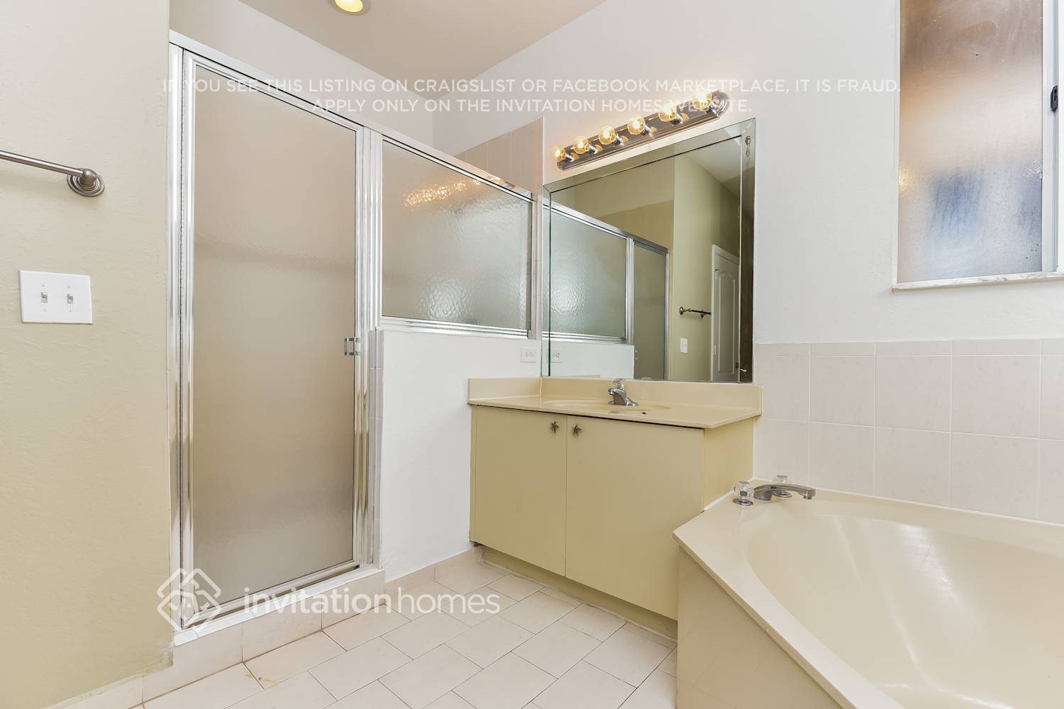 Building Photo - 15326 SW 23rd St