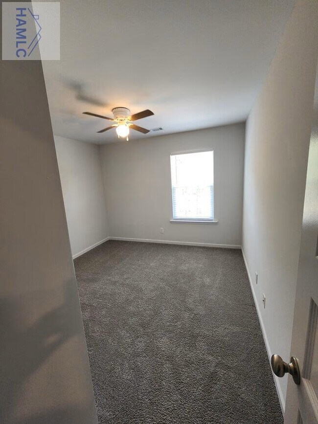 Building Photo - 2722 Arnall Dr