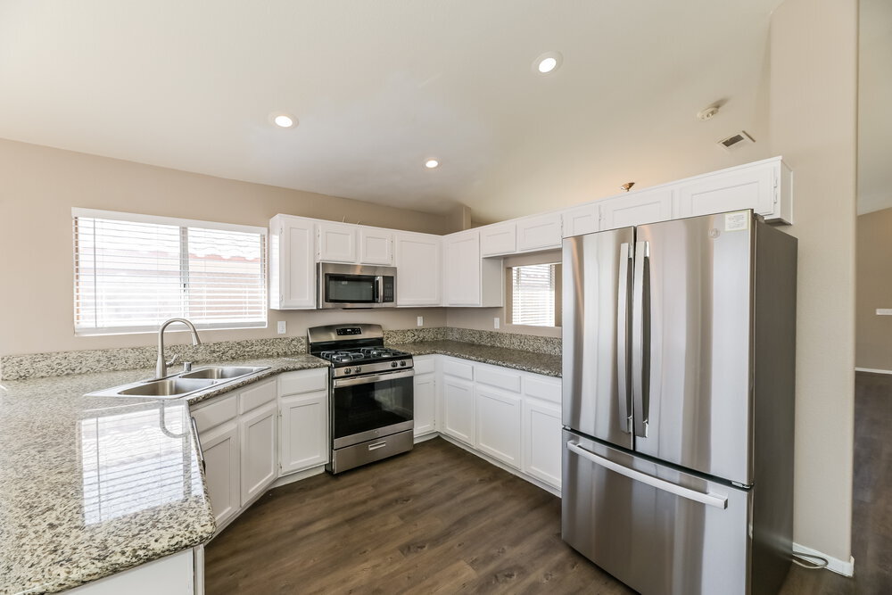 Building Photo - 6377 Gold Canyon Dr