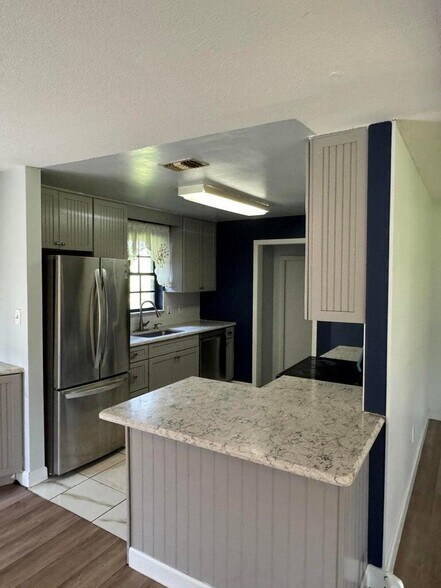 Primary Photo - 13529 42nd Rd N