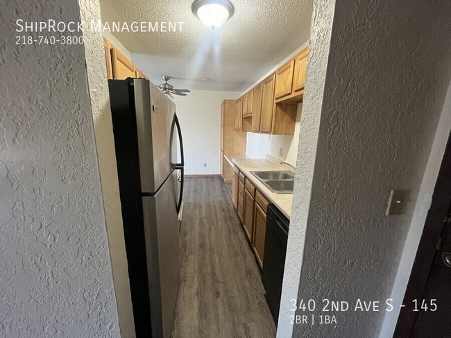 Building Photo - 340 2nd Ave S